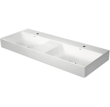 Duravit Doppelwaschtisch aus Sanitärkeramik in rechteckiger Form mit zwei Hahnlöchern.