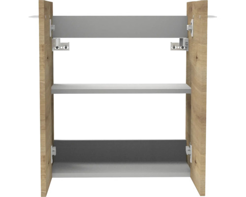 Aménagement intérieur pour meuble de cuisine avec parois latérales décor chêne, une étagère grise et matériel de montage.