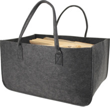 Panier rectangulaire en feutre gris avec deux longues poignées, rempli de bois de chauffage.
