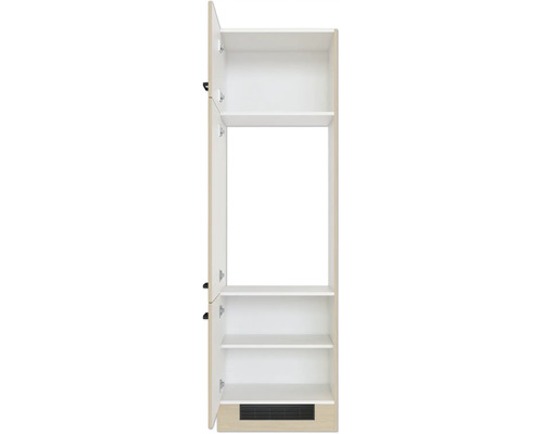 Küchenhochschrank in Eichenoptik für Einbaugeräte, mit zwei Türen, weißen Regalböden und Belüftungsgitter im Sockel.