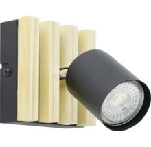 Applique murale avec lamelles en bois clair et un spot orientable en métal noir.