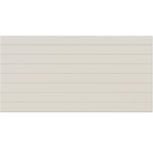 Carreau mural rectangulaire beige avec rainures horizontales et surface mate.