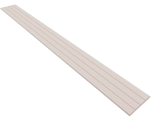 Lambris ou panneau de plafond avec rainures longitudinales en plastique.