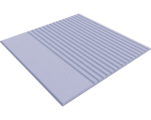 Panneau isolant en polystyrène extrudé avec une face rainurée pour une meilleure adhérence.