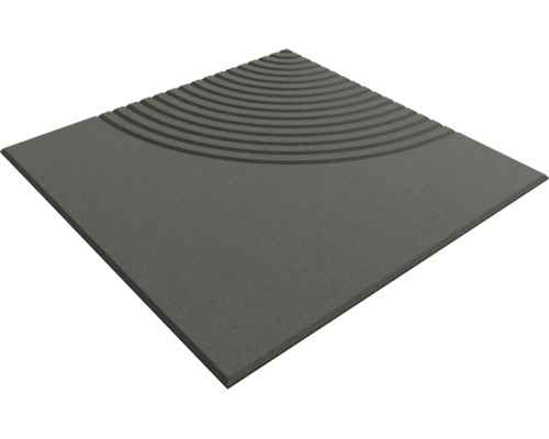 Dalle de jardin carrée gris foncé avec un motif de rainures semi-circulaires concentriques dans un coin.