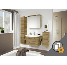Ensemble meubles de salle de bains aspect chêne avec lavabo, armoire de toilette et armoires dans une salle de bains avec service de montage.