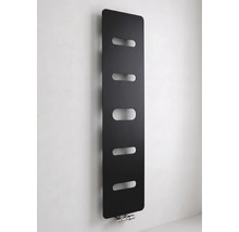 Radiateur design vertical noir pour montage mural avec une façade plane et cinq évidements ovales horizontaux.