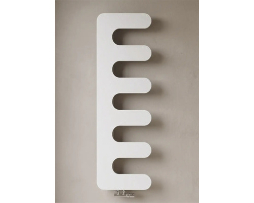 Radiateur de salle de bains vertical moderne avec évidements latéraux et raccordement central.