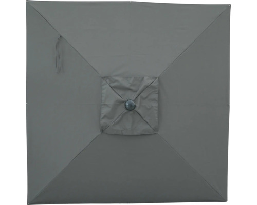 Draufsicht auf einen quadratischen grauen Sonnenschirm mit zentraler Windöffnung und diagonalen Nähten.