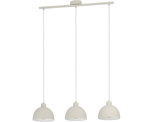 Suspension à trois lampes avec barre en métal et trois abat-jour en forme de demi-sphère.