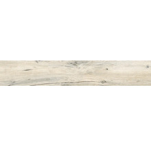 Carrelage de sol aspect bois clair avec veinures marquées, nœuds et fines fissures.