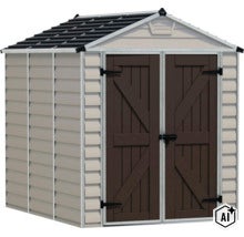 Abri de jardin en plastique avec double porte et toit en pente pour le rangement des outils de jardin (Image AI modified or generated)