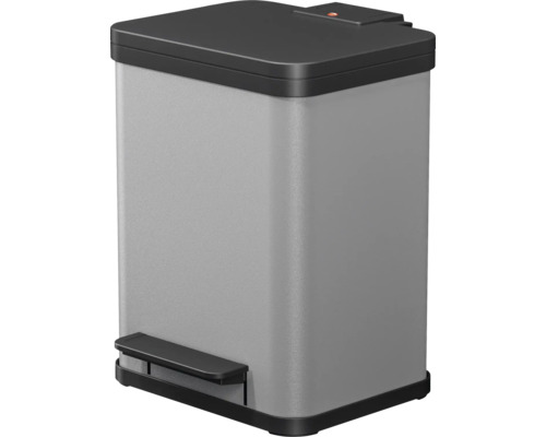 Poubelle à pédale rectangulaire en métal avec couvercle et pédale pour une élimination facile des déchets.