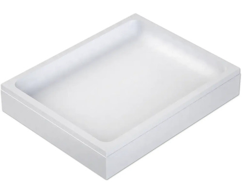Receveur de douche rectangulaire en acrylique.