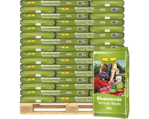 Une europalette remplie de terreau pour fleurs de la marque FloraSelf en sacs de 50 litres pour le jardin