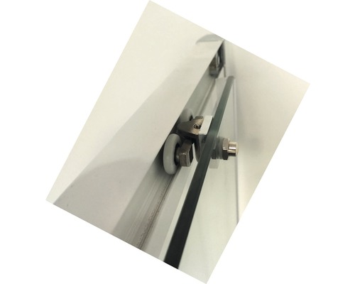 Detail einer Gleittür mit Rollenmechanismus für eine Duschkabine