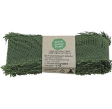 Un rouleau de tissu de jute biodégradable en fibres naturelles pour le jardinage.