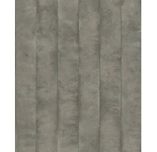 Papier peint intissé aspect béton avec structure à rayures verticales pour une décoration murale moderne.