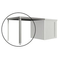 Detailansicht eines Metall-Carports mit integriertem Geräteschuppen für den Außenbereich.