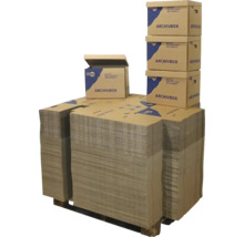 Pile de boîtes d archives en carton ondulé pour le stockage de documents sur une palette.