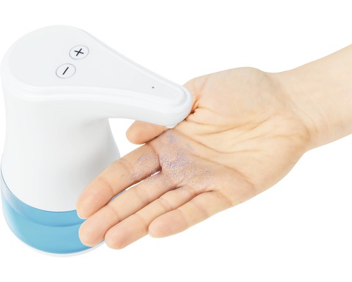 Rasoir anti-bouloches électrique présenté sur une main