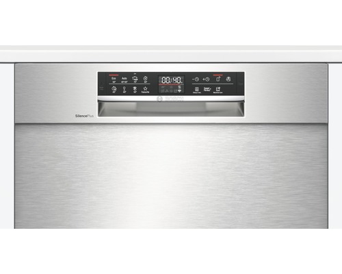 Vue de face d''un lave-vaisselle Bosch avec panneau de commande