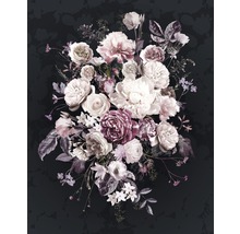 Arrangement floral avec roses et pivoines