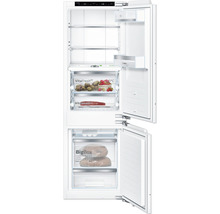 Réfrigérateur Bosch ouvert avec compartiments VitaFresh et BigBox.