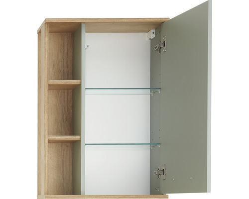 Offener Spiegelschrank mit Regalböden