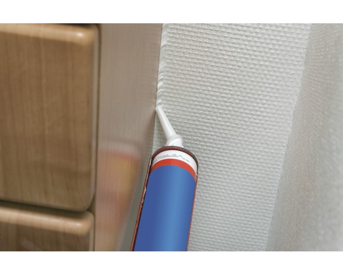 Application de produit d''étanchéité à partir d''une cartouche sur une surface