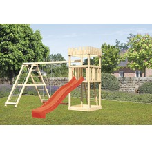 Holzspielplatz mit Rutsche, Schaukel und Kletterturm im Garten