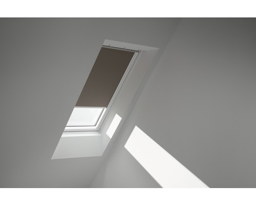 Store occultant VELUX uni nougat à commande manuelle cadre aluminium DKL M06 4574S