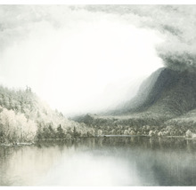 Illustration einer Seenlandschaft mit Bergen und Bäumen