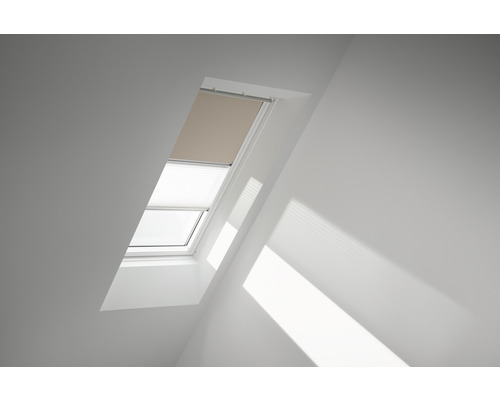 Kit éco Velux store occultant beige sable uni et store plissé blanc à commande manuelle cadre blanc DFD UK04 4556SWL