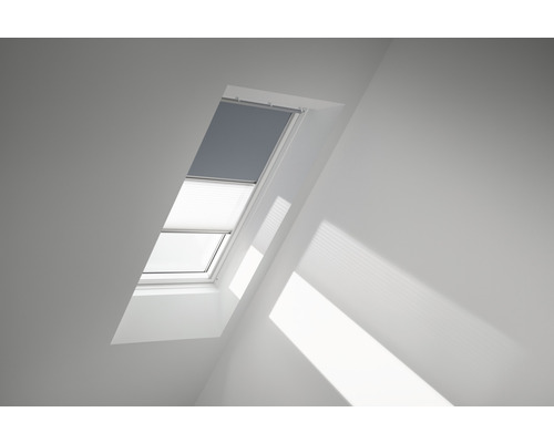 Kit éco Velux store occultant bleu gris uni et store plissé blanc à commande manuelle cadre blanc DFD C02 4581SWL