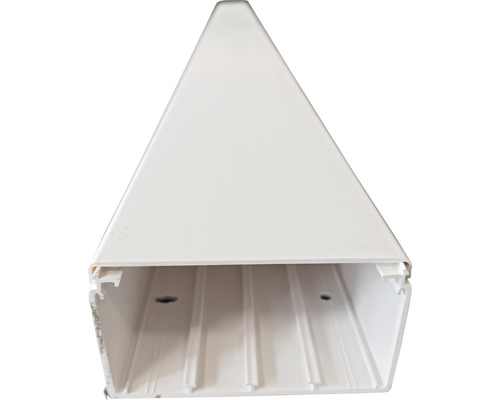 Goulotte de câbles en plastique