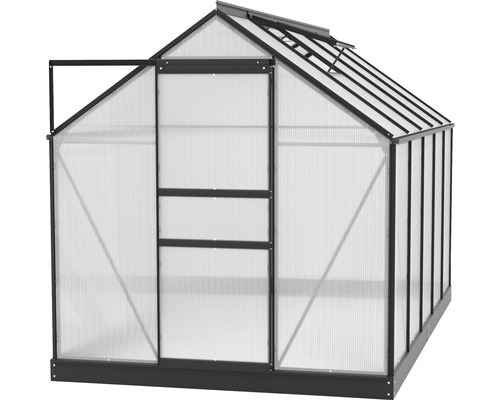 Serre avec porte ouverte