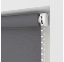 Store enrouleur gris avec chaînette pour la décoration de fenêtre