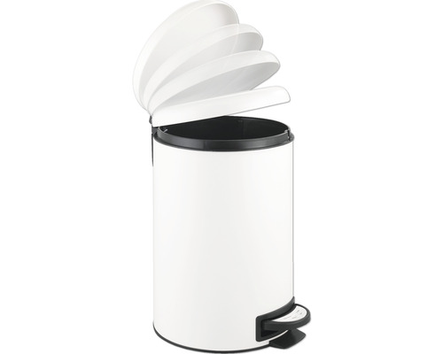 Weißer Tretabfalleimer mit geöffnetem Deckel