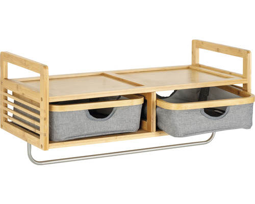 Badezimmerregal aus Bambus mit zwei Ablageflächen und zwei grauen Stoffkörben