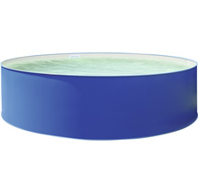 Piscine ronde avec paroi en acier et remplie d''eau