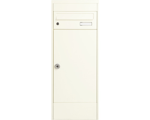 Freistehender Briefkasten mit Schloss und Namensschild