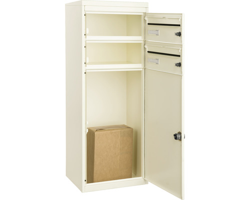 Boîte aux lettres à colis ouverte avec colis