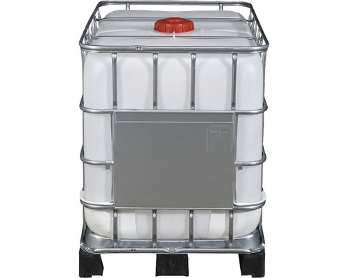 Wassertank mit Gitterbox auf Palette