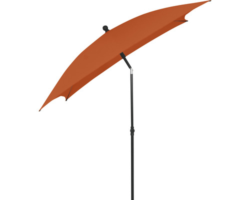 Halber Sonnenschirm mit geradem Mast für Balkone und kleine Terrassen