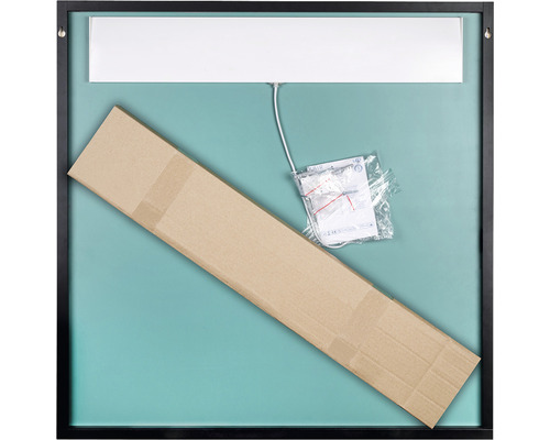 Luminaire de miroir emballé avec accessoires