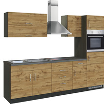 Cuisine complète avec évier, plaque de cuisson, hotte aspirante et four aspect bois