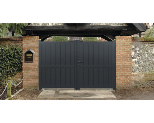 Portail double en métal pour l''allée