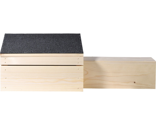 Escalier en bois avec revêtement bitumineux