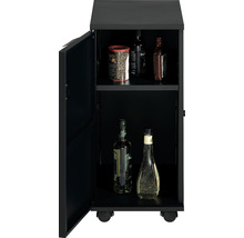Schwarzer Outdoor-Schrank mit Regalen und Getränken